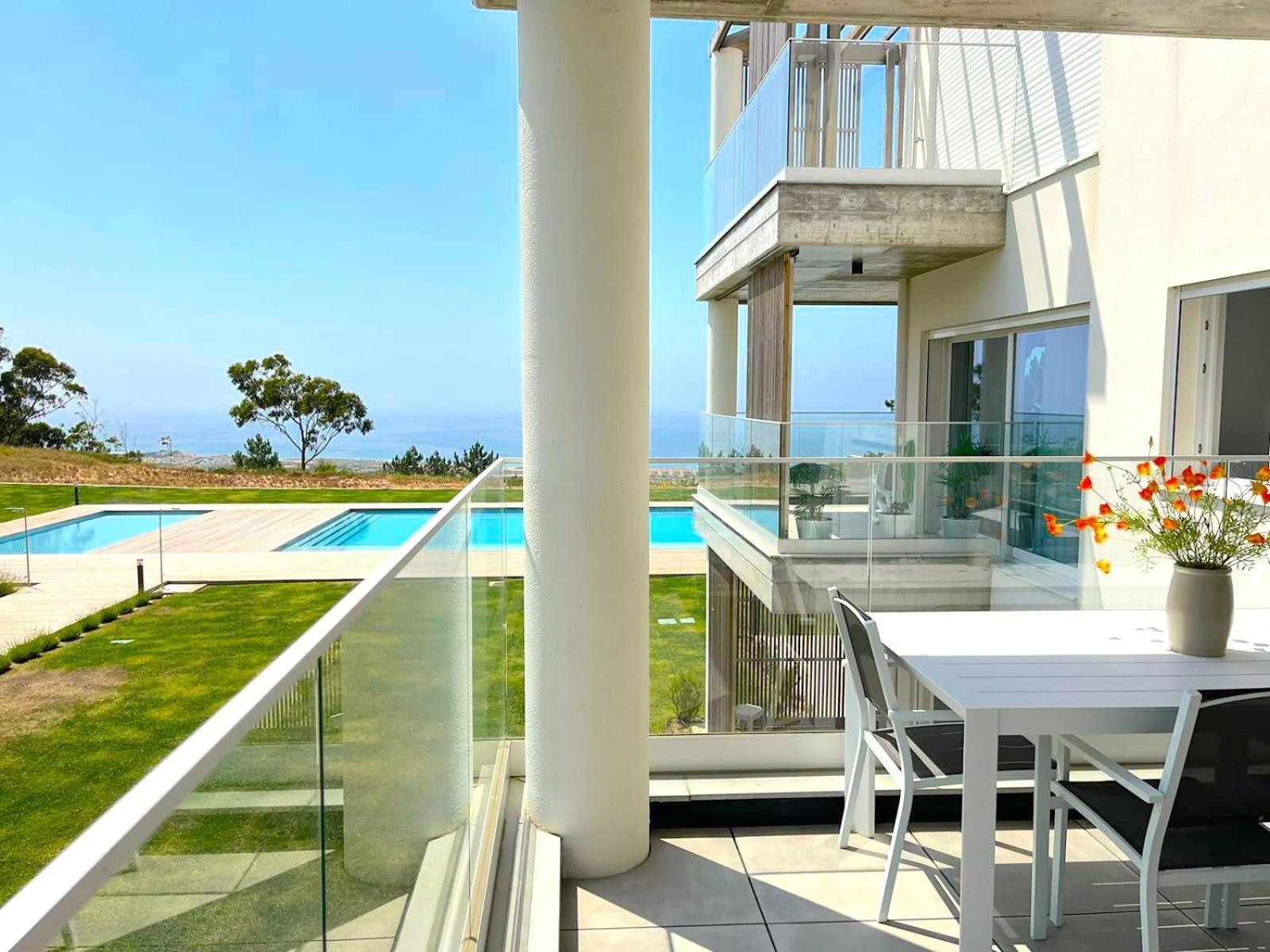 Apartment Mar A Vista - With Pool, Gym And Sea Views Nazare