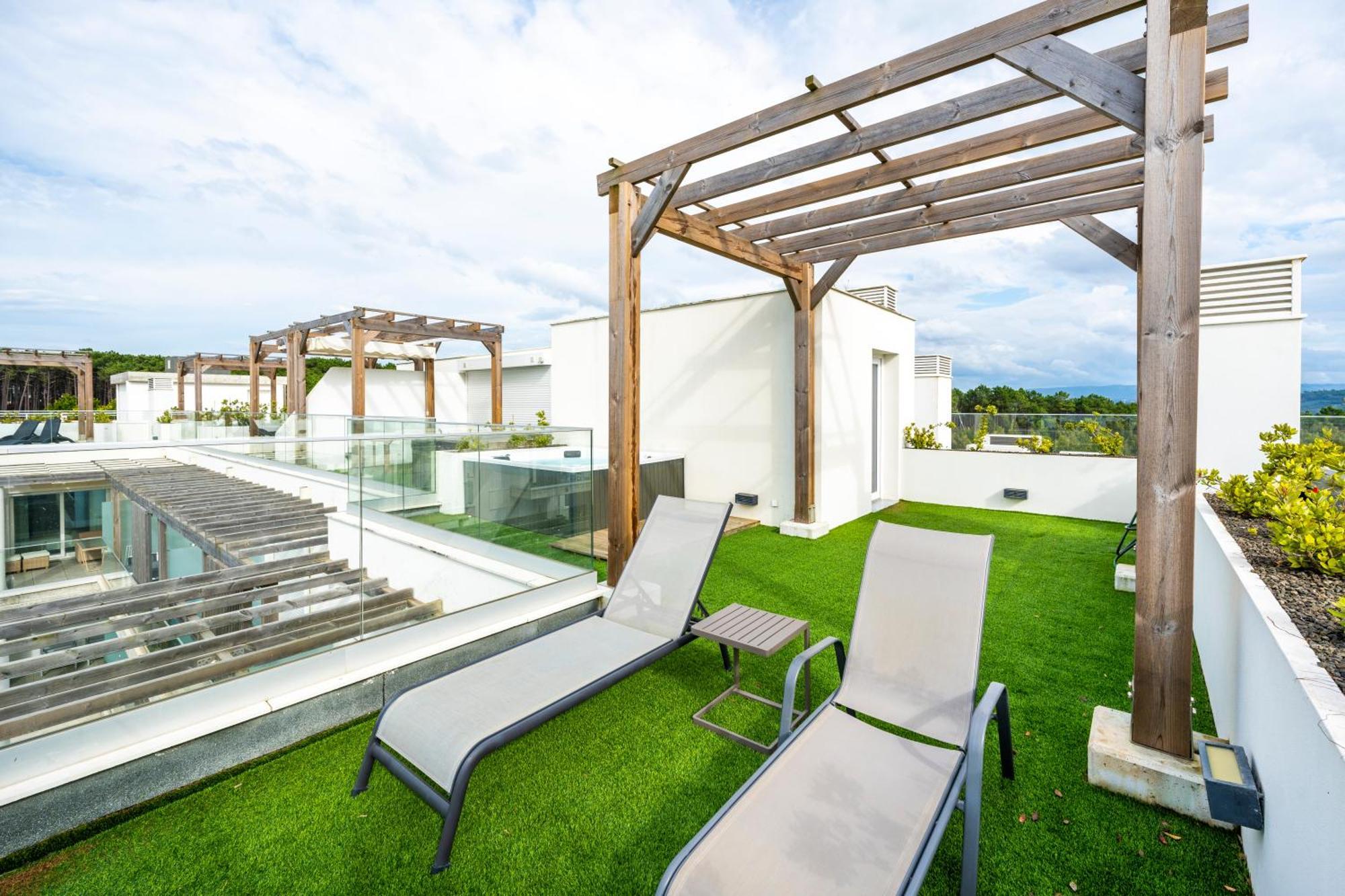 Mar A Vista - With Pool, Gym And Sea Views Nazare