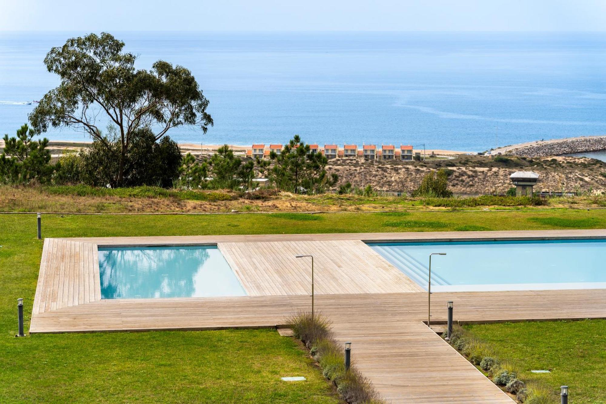 Apartment Mar A Vista - With Pool, Gym And Sea Views Nazare