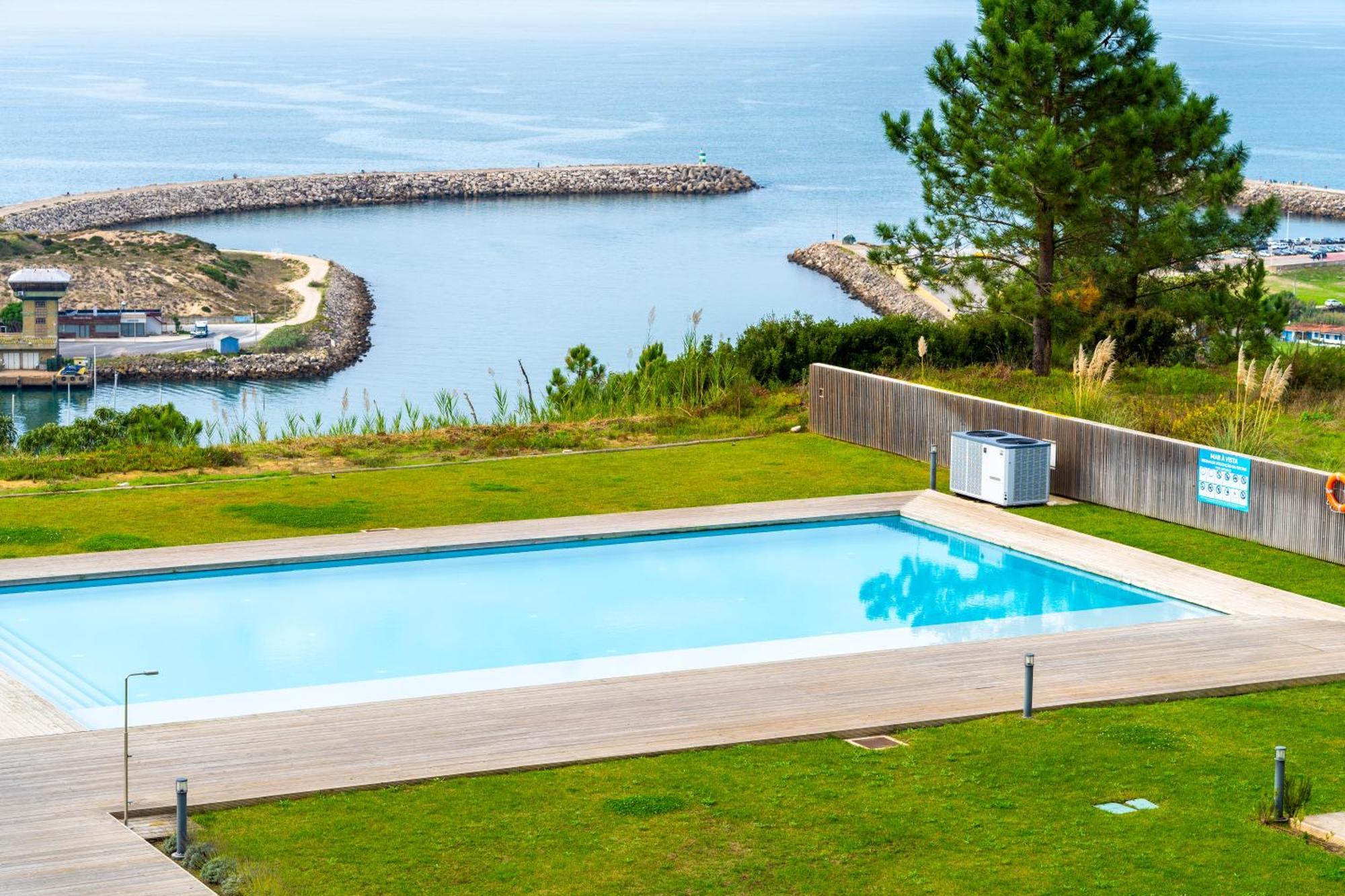 Mar A Vista - With Pool, Gym And Sea Views * Nazare