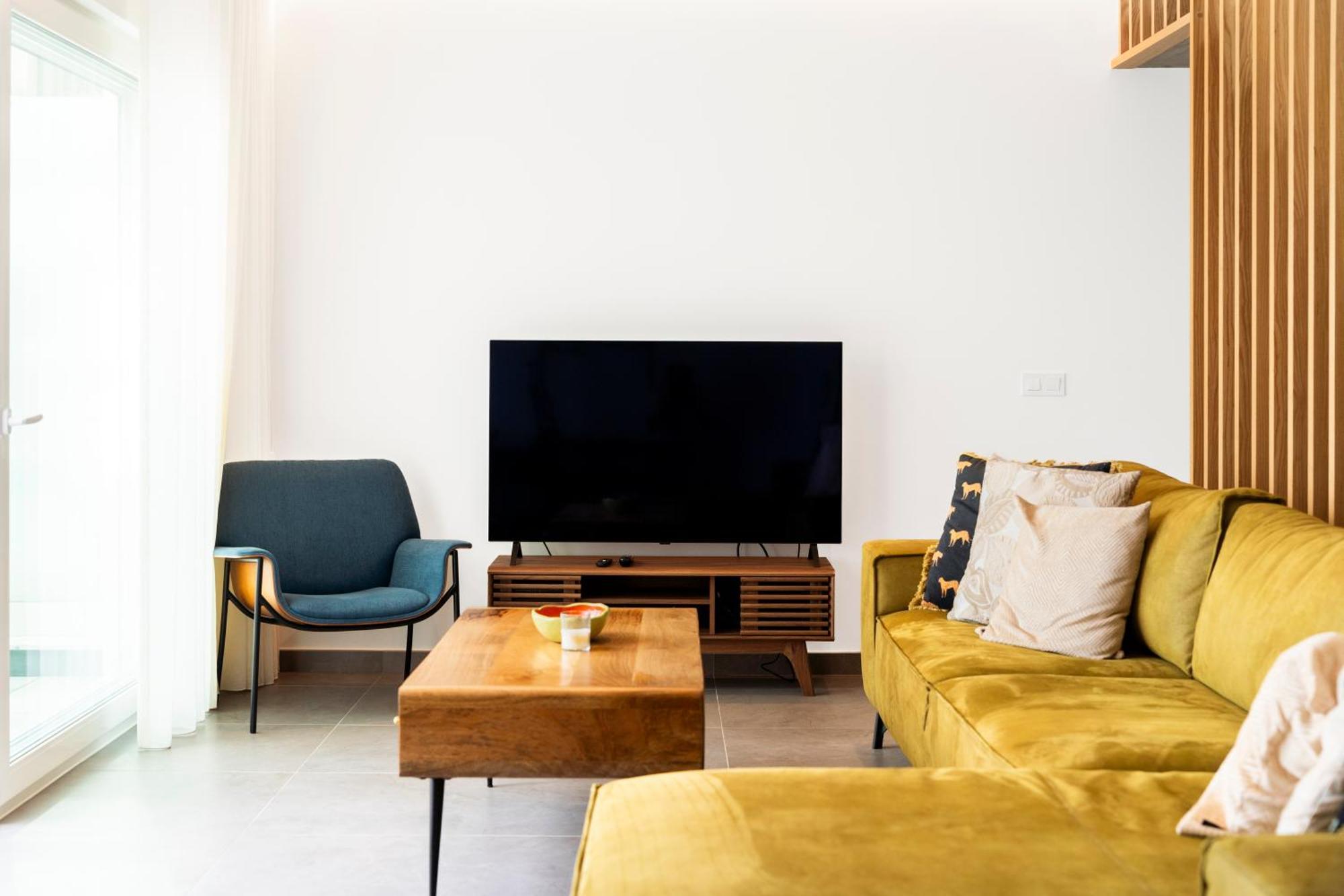 Mar A Vista - With Pool, Gym And Sea Views Apartment *