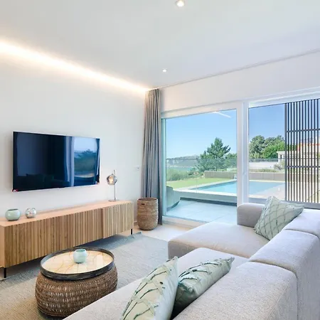 Mar A Vista - Condominium With Pool, Gym And Sea Views Nazare Exterior photo